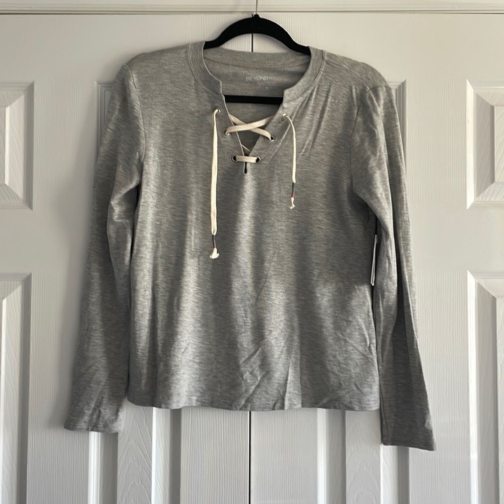 Beyond Yoga Lace-Up Super Soft Pullover Sweatshirt Gray NWT XS & Large